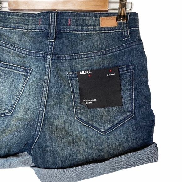 BDG | The Shortie Denim Distress Shorts - Picture 3 of 5